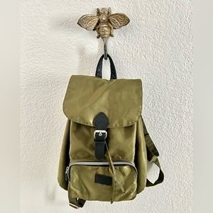 Mini army green back pack